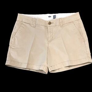 Old Navy Size 12 Khaki 5” Inseam Chino Shorts